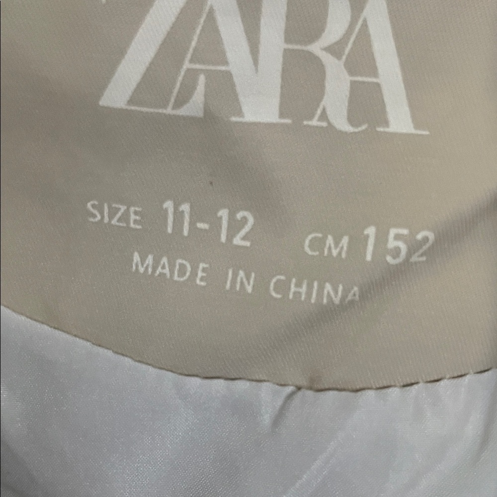 Zara Women's Tan Double-Breasted Trench Coat - Picture 10 of 10